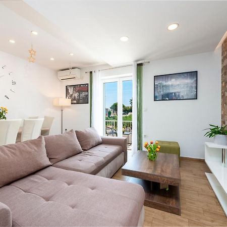 Charming Apartment Ines ドゥブロブニク エクステリア 写真